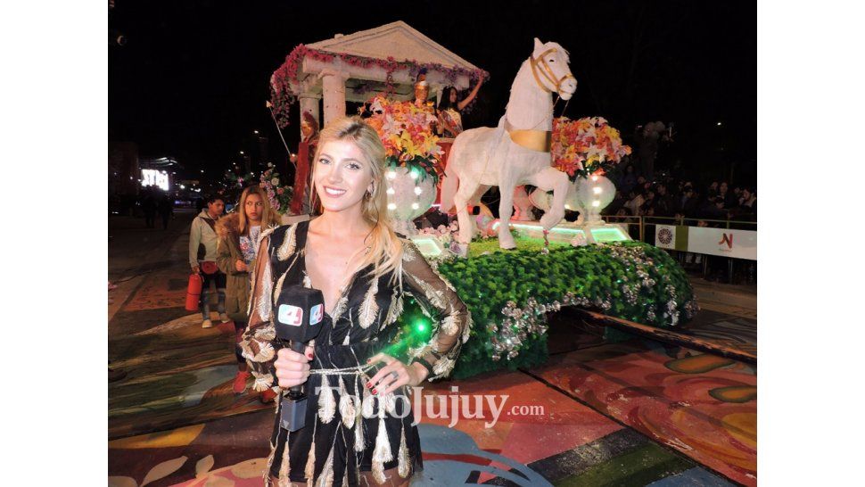 Cande Ruggeri conduce en Canal 4