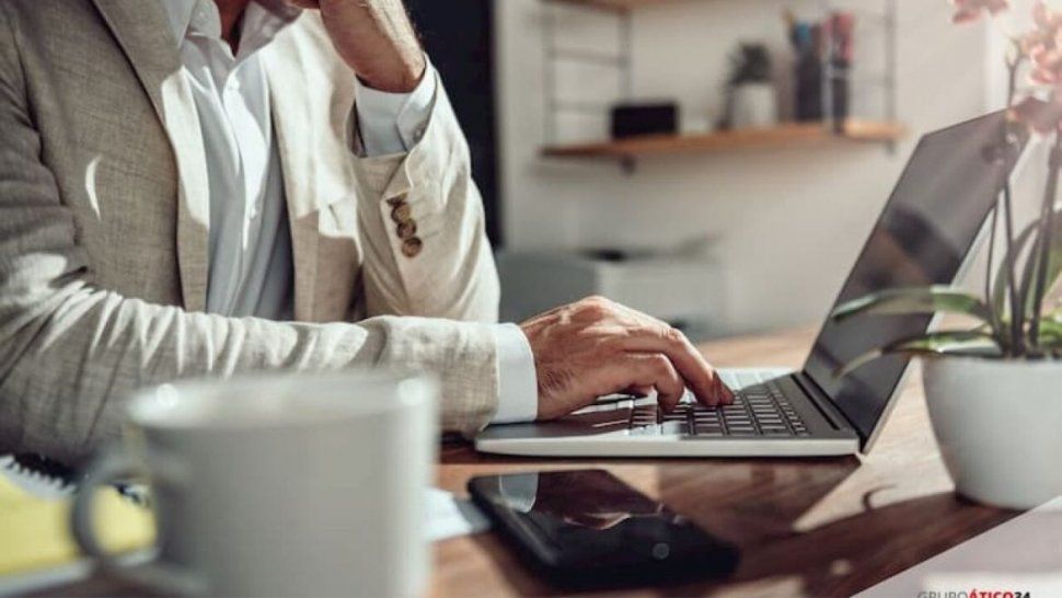 debatiran proyectos para regular el teletrabajo