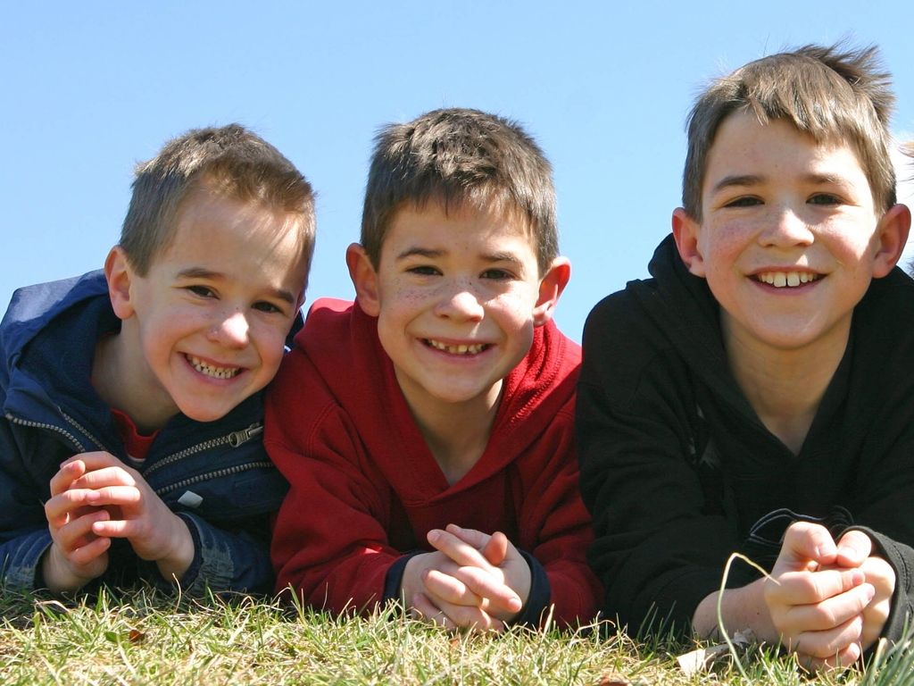 Hermanos menores los más divertidos