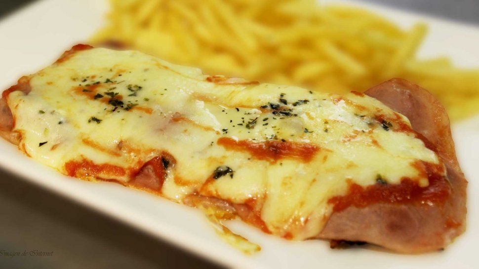 Hoy es el día de la milanesa y salieron los memes de los fanáticos