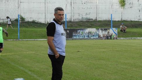 Todo Jujuy | Martín Martos, dt de Altos Hornos Zapla.jpg