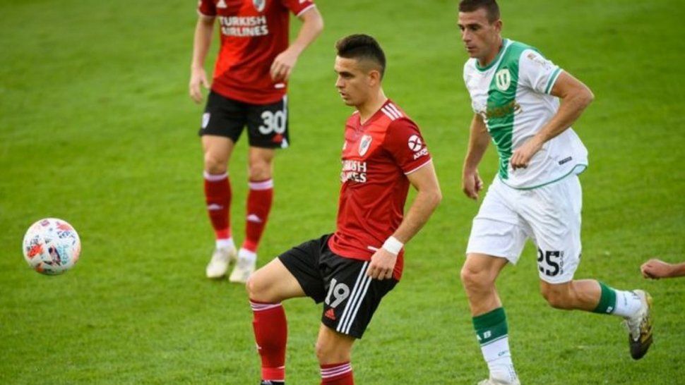 River perdió con Banfield y complicó su clasificación