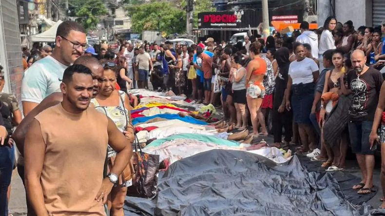 Imágenes del dolor: Río de Janeiro aún no sale de su asombro