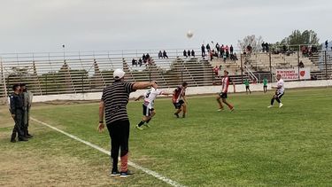 Torneo Regional: Nieva enfrenta a Zapla