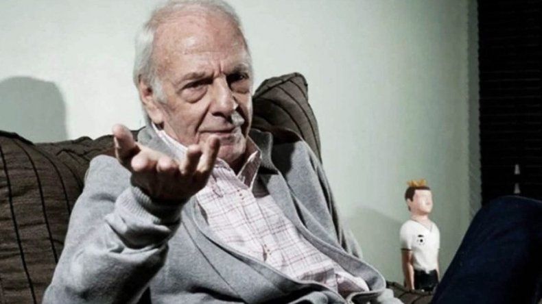 César Menotti se aplicó la vacuna contra el coronavirus. /Foto: Télam