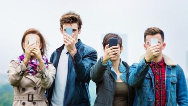 Cómo reaccionan los jóvenes cuando se les restringe el uso del celular.&nbsp;