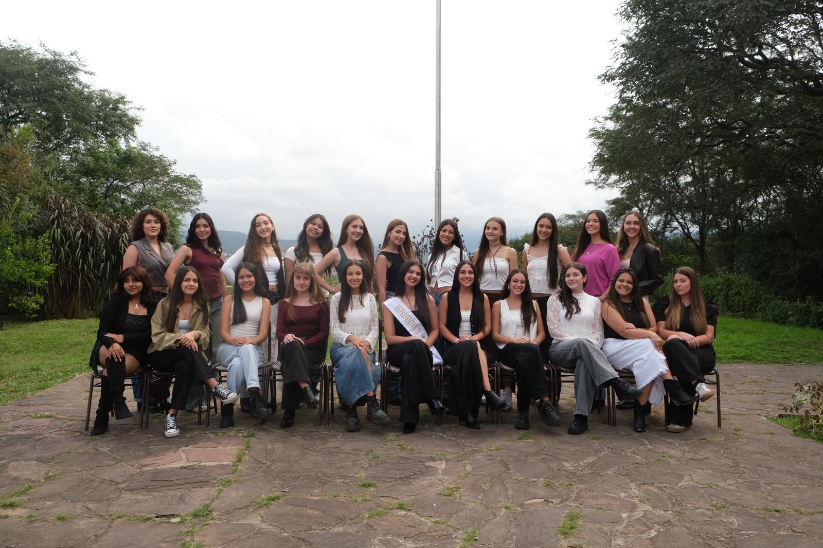 vivi junto a canal 4 de la transmision de la eleccion del colegio los lapachos: