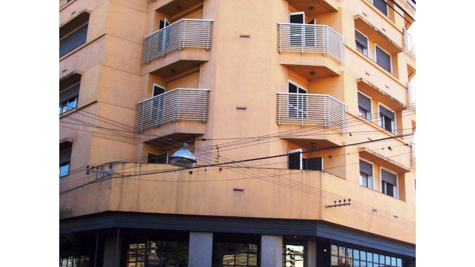 Edificio de calle Belgrano