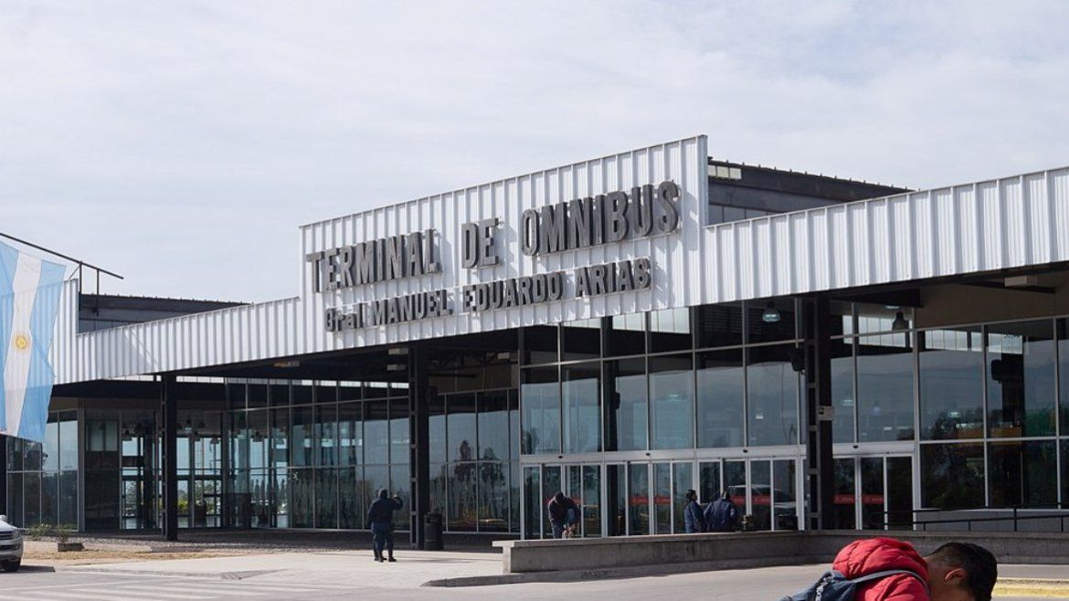 Todo Jujuy | El transporte nacional sigue en la Terminal de Jujuy