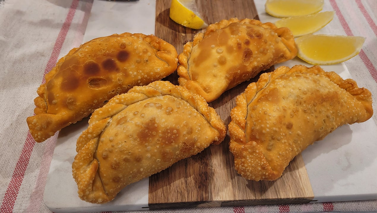 Empanada.