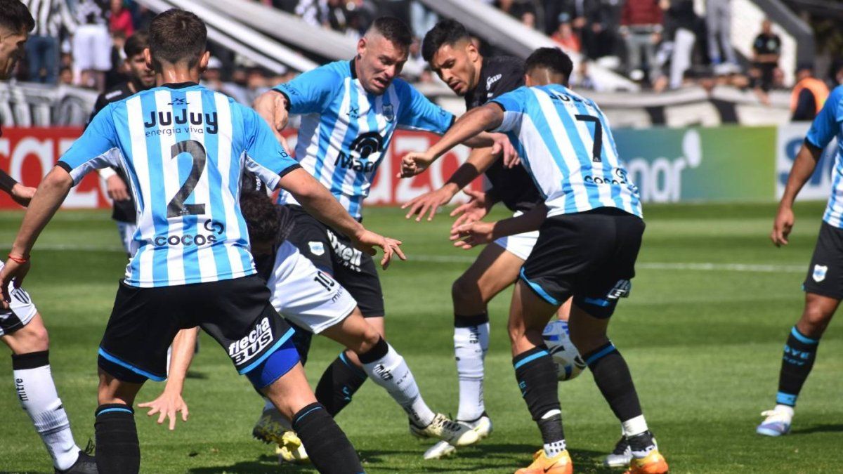 Gimnasia de Jujuy perdió con Gimnasia de Mendoza