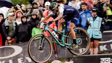 Agustina Apaza participó del Mundial de Mountain Bike