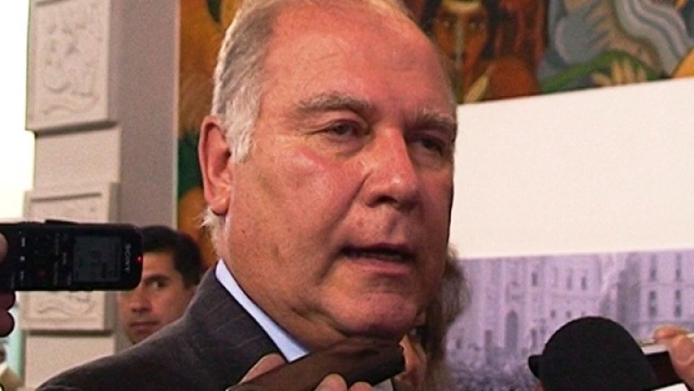Dr. Guillermo Jenefes