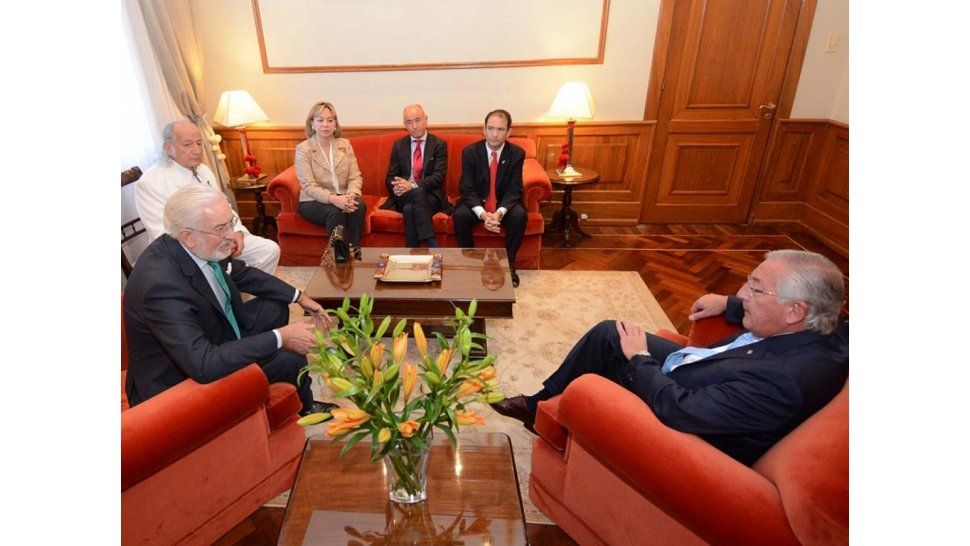 Reunión con el embajador de España
