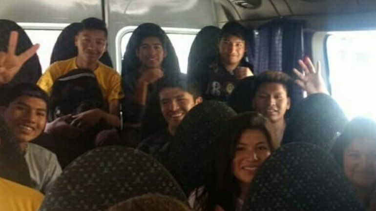 Secundario de Tres Pozos rumbo a Buenos Aires.jpg