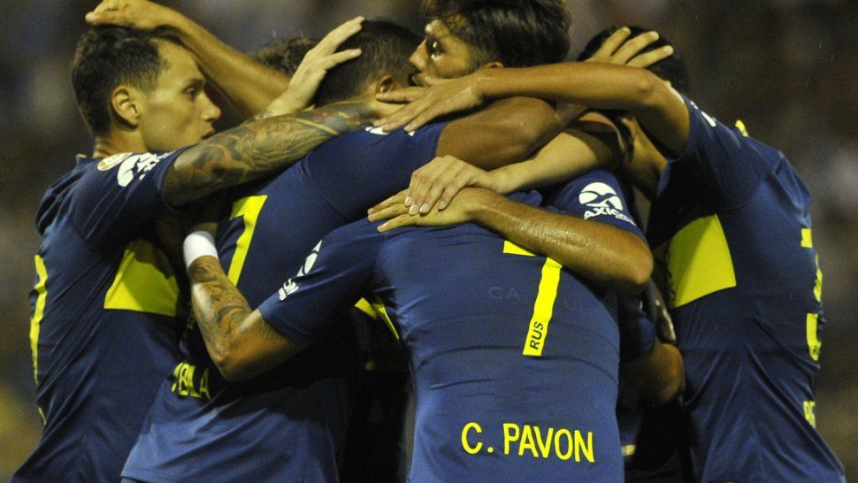 Boca goleó a San Martín (SJ) por 4 a 0 en el primer triunfo oficial de Alfaro