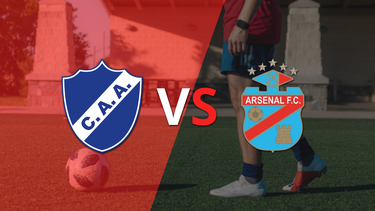 Alvarado logró dar vuelta el marcador y vencer 2-1 a Arsenal