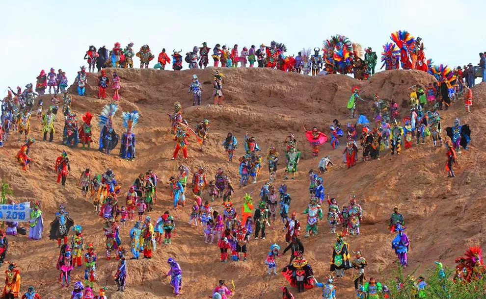 yala: los alegres de uquia adelantaron el carnaval