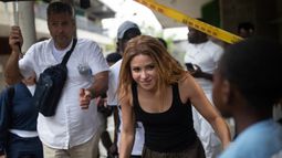 Shakira visitó zonas afectadas por el terremoto de Colombia.