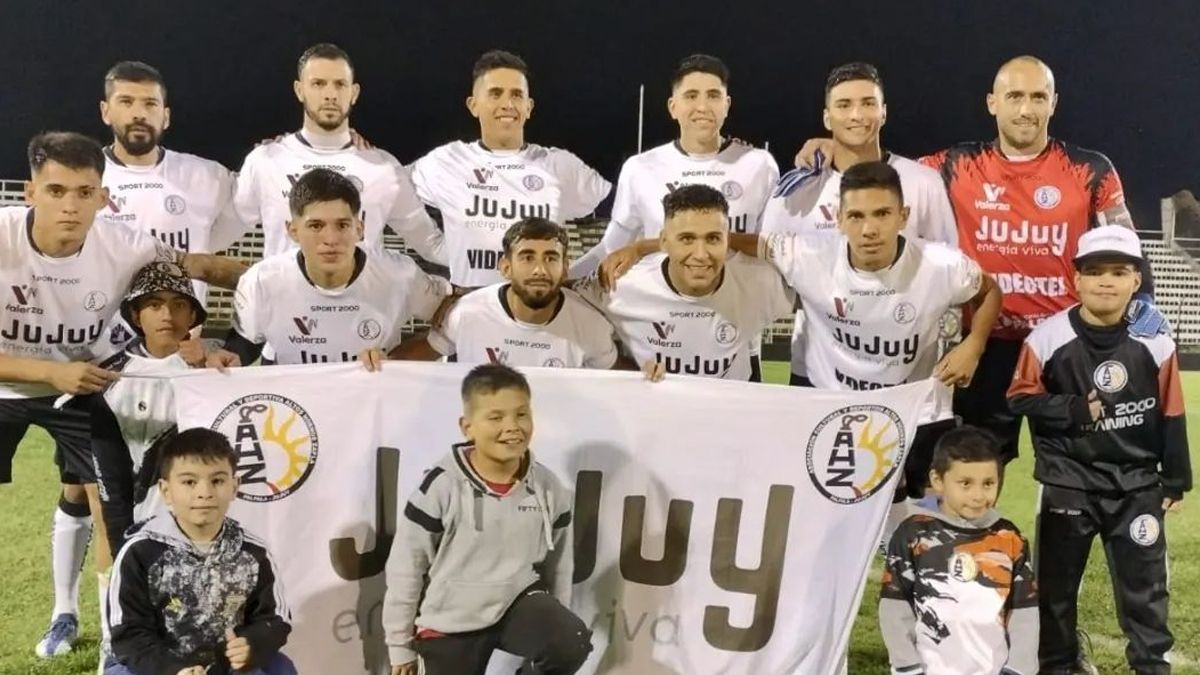 Altos Hornos Zapla campeón.