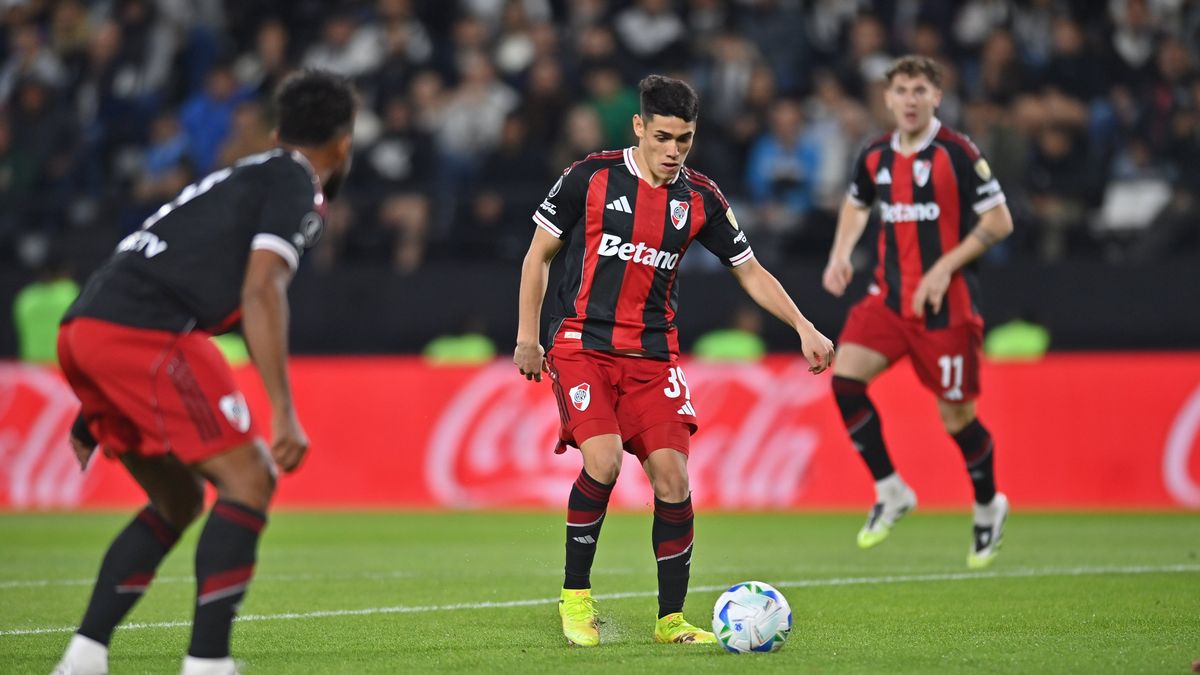 River Plate empató 0 a 0 ante Libertad en Paraguay River Plate empató 0 a 0 ante Libertad en Paraguay