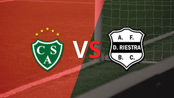 Sarmiento remonta el partido con Dep. Riestra y sella el triunfo 2 a 1 con un gol agónico