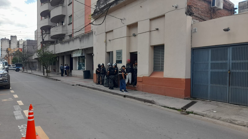 Allanamientos por el caso.