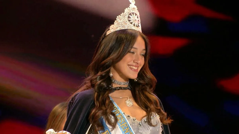 Josefina Astorga, de Tucumán, entregará los atributos en la FNE 2024.