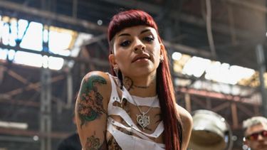 ¿Cazzu de novia con un conocido cantante mexicano?