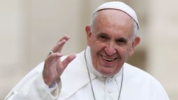 El Papa Francisco sacó un libro donde narra las más de cien intervenciones en la guerra entre Ucrania y Rusia.
