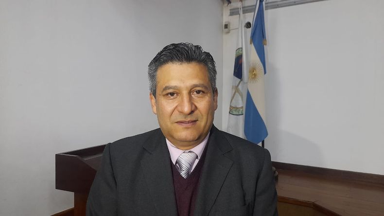 Raúl Attie es el candidato del Frente Liberal Raúl Attie es el candidato del Frente Liberal