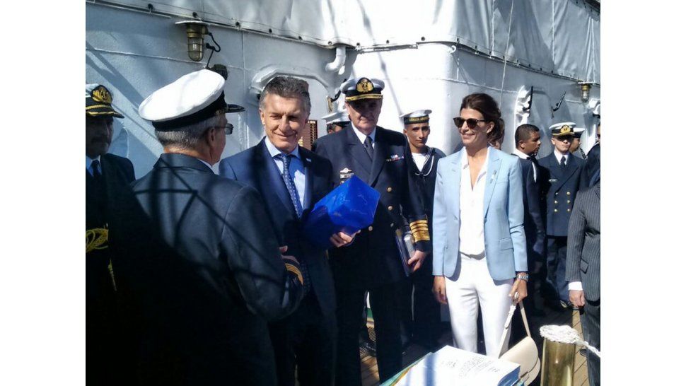 Macri en la Fragata