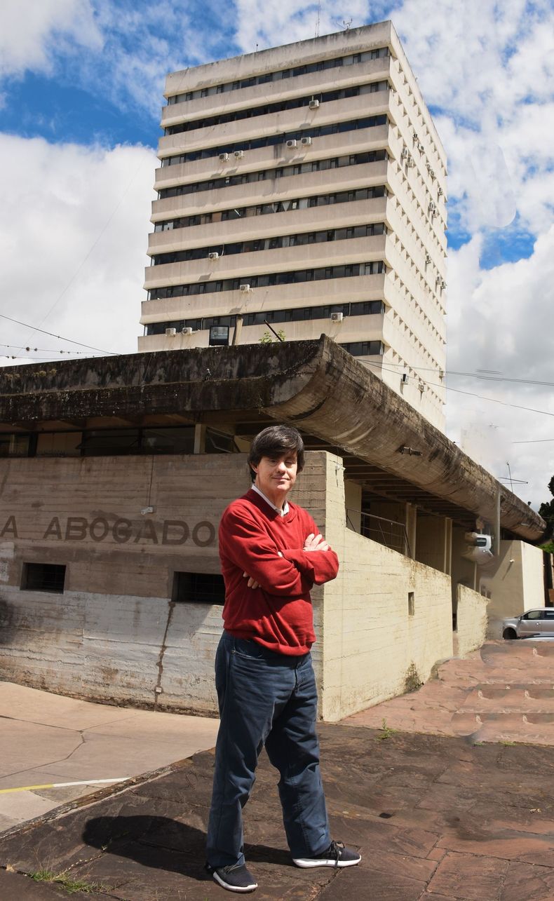 David María Carrillo se jubiló luego de 20 años en el Poder Judicial, un hito para la inclusión en Jujuy