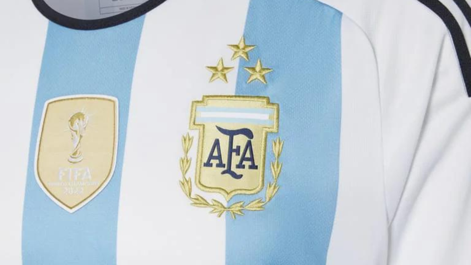 Selección Argentina sale la camiseta con 3 estrellas