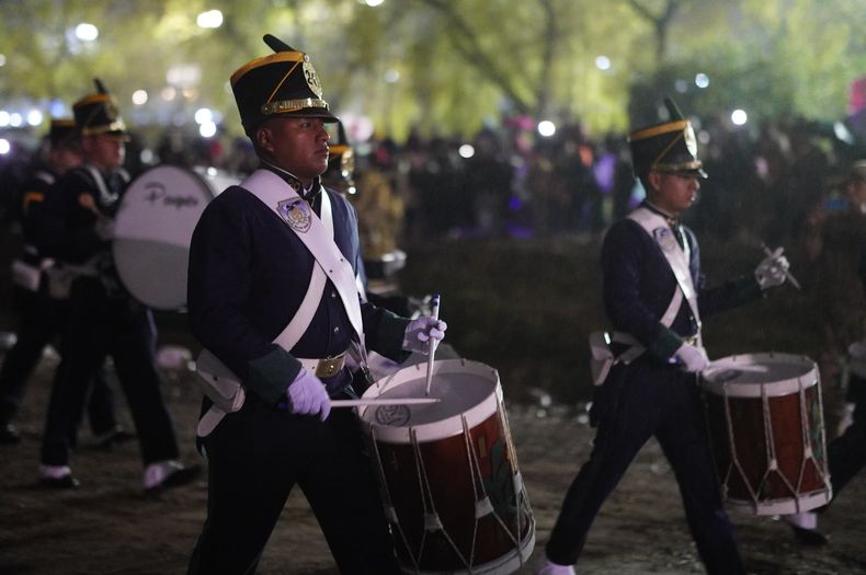 Jujuy vivió una multitudinaria Marcha Evocativa en honor al Éxodo Jujeño