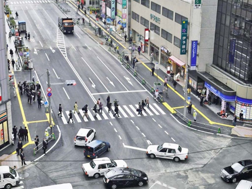 Avenida reparada