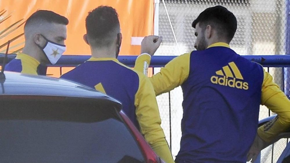 Covid-19 en Boca: Tres jugadores positivos y aislados