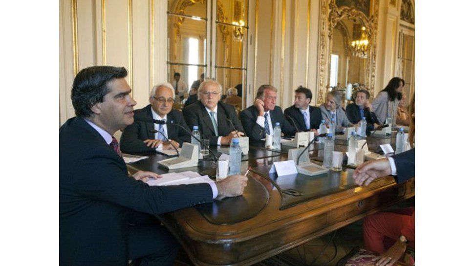 Reunión con la UIA