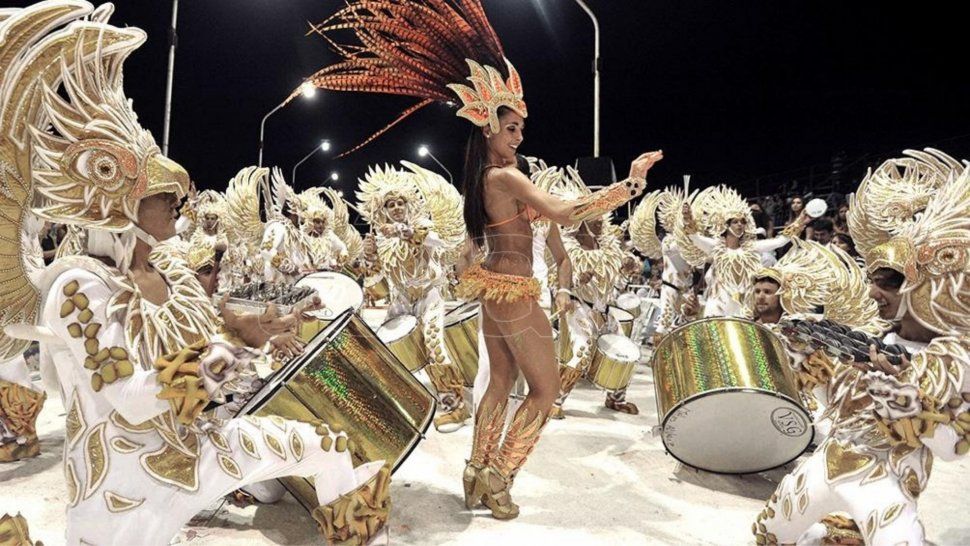 carnaval de Gualeguaych&uacute;