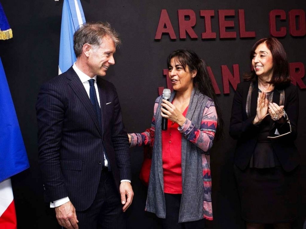 Acto en la Embajada Argentina