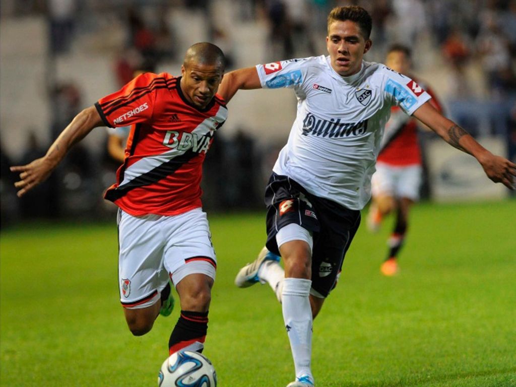 Carlos Sánchez - River Plate