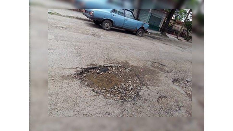 Baches en barrio Santa Rosa