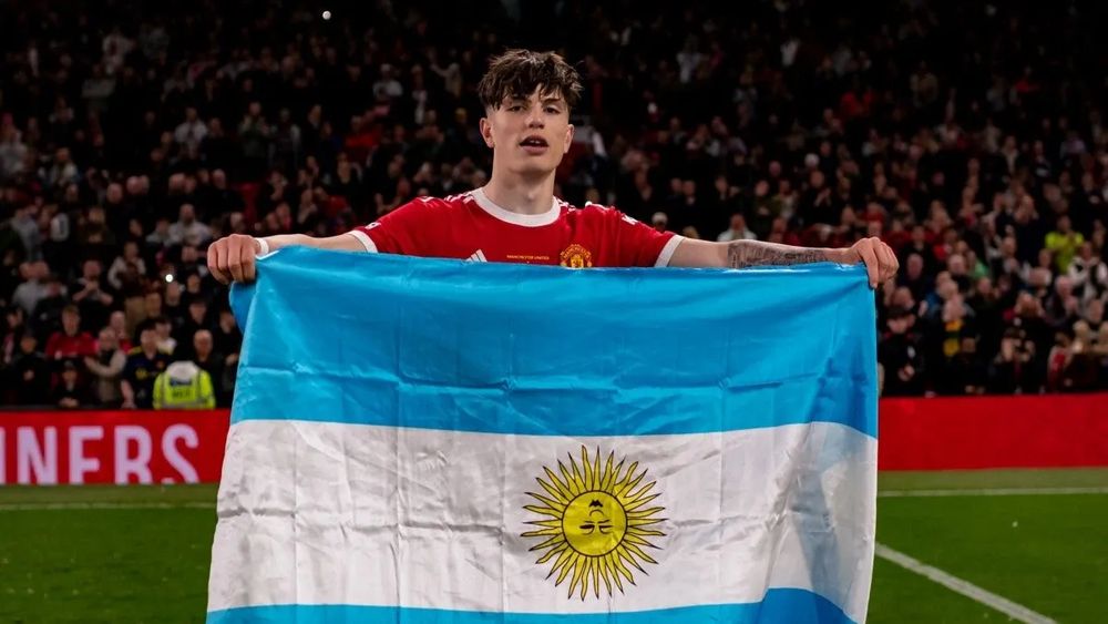 Alejandro Garnacho jugará para Argentina