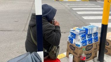Vendedor sufre una estafa por parte de un hombre: nunca le transfirió.