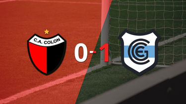 Colón sufrió una derrota por 1-0 ante Gimnasia (J) con el gol de Cristian Menéndez