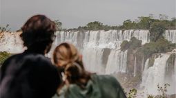 Reabren las Cataratas del Iguazú.