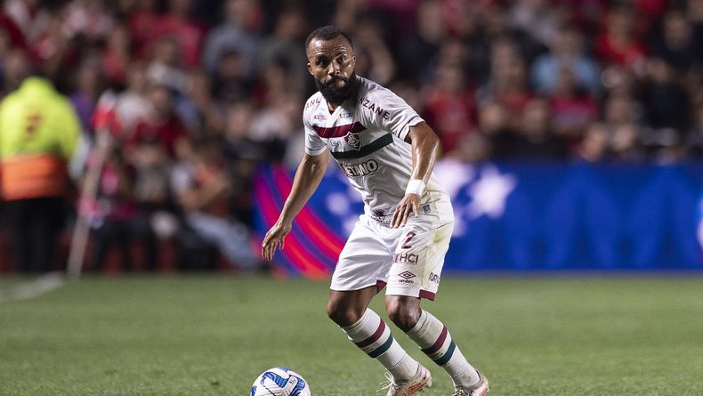 Sobre el final, John Kennedy marcó el gol del empate entre Fluminense y Independiente Riv. (M)