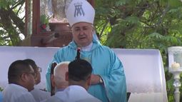 Obispo Daniel Fernández, al frente de la misa central en el Santuario de la Virgen de Río Blanco. Obispo Daniel Fernández, al frente de la misa central en el Santuario de la Virgen de Río Blanco.