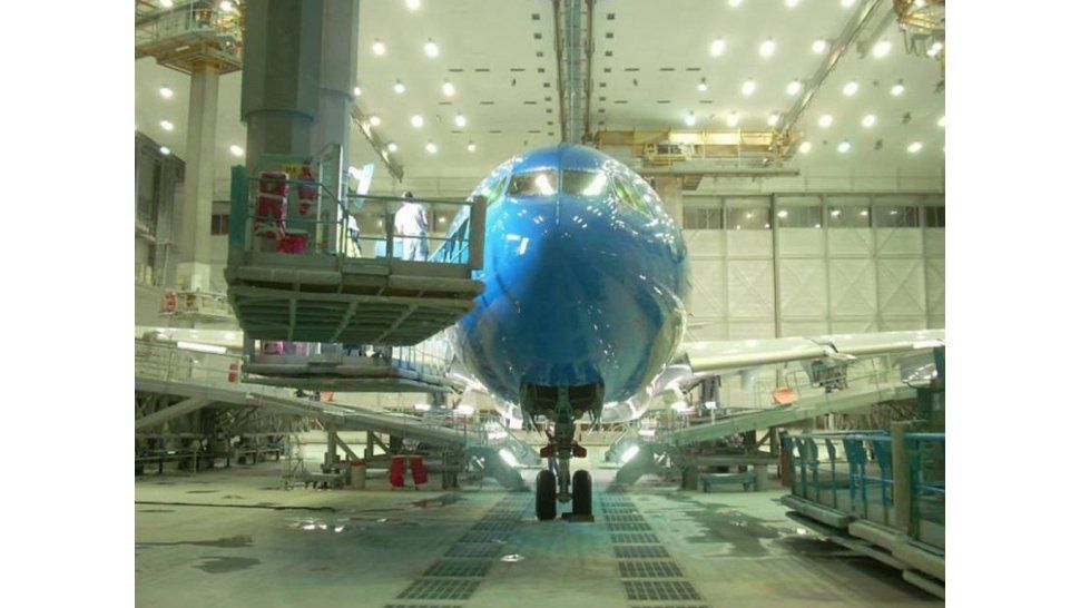 Avión