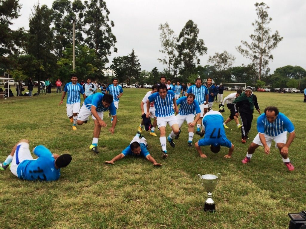 Festejos en el predio de Profesionales